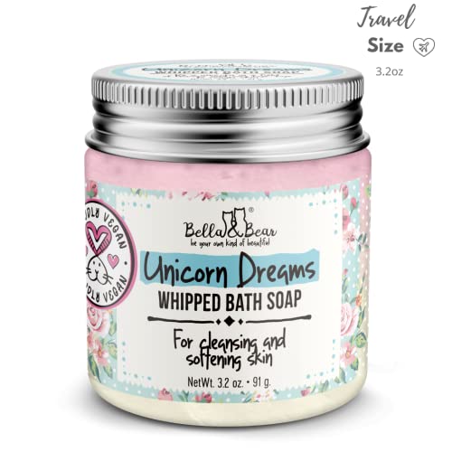 Bella & Bear Unicorn Dreams tropical-fruity fragrance experience.