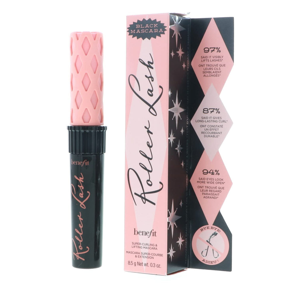 Benefit Cosmetics Roller Lash clump-free formula in action.