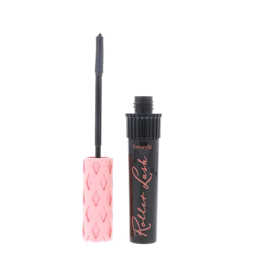 Benefit Cosmetics Roller Lash lashes before use show natural features.