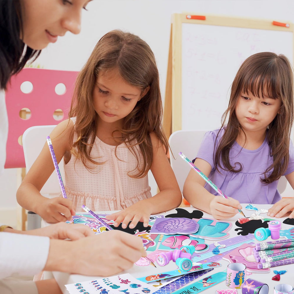 BenLouis color scratch art set sparks creativity during activities