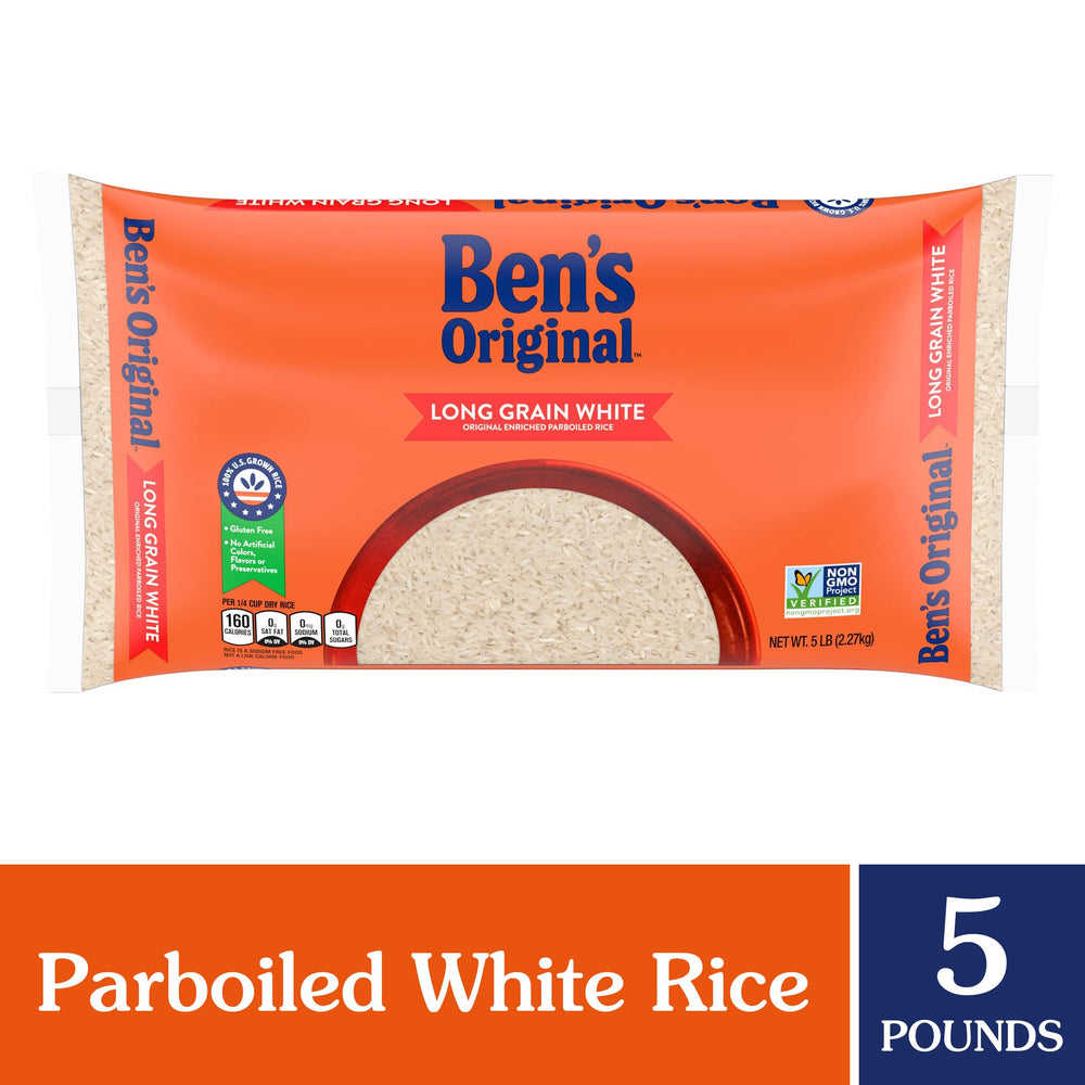 BEN'S ORIGINAL rice in a fresh salad with nuts and vegetables.
