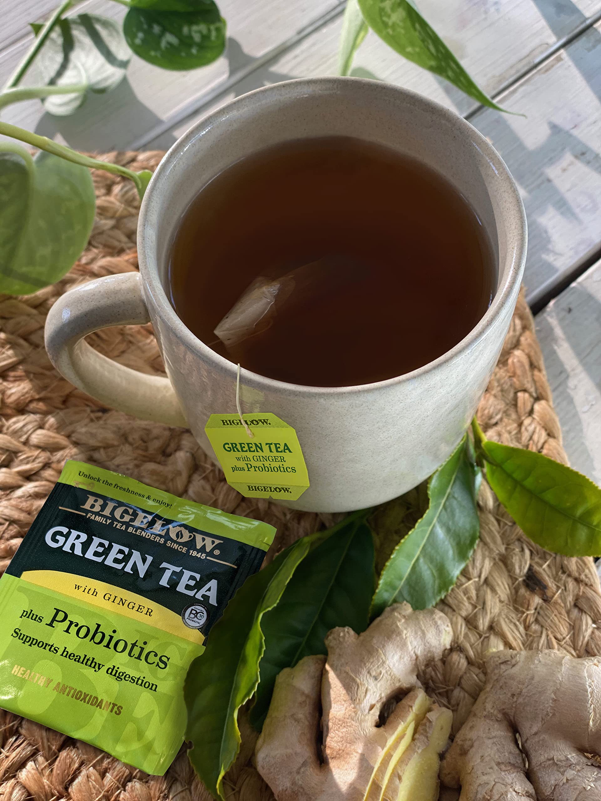 Close-up of Bigelow Green Tea with Ginger Plus Probiotics label shows probiotic blend.