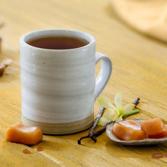 Bigelow Vanilla Caramel packaging shows individually wrapped tea bags for freshness.