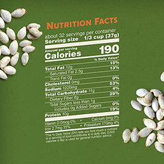 BIGS pumpkin seeds close-up of golden kernels for a satisfying protein-packed crunch.