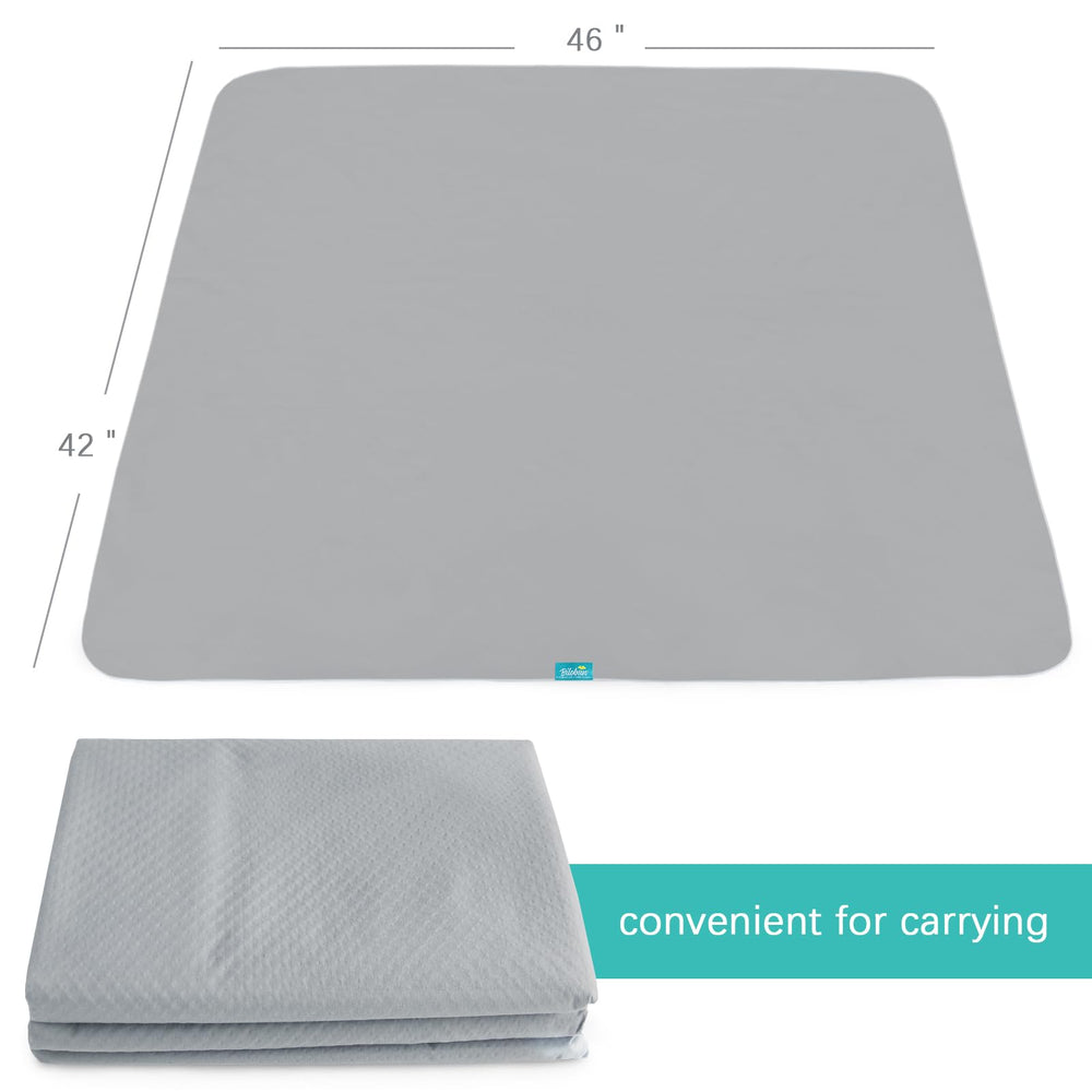 Biloban splat mat wipe clean surface simplifies post meal cleanup.