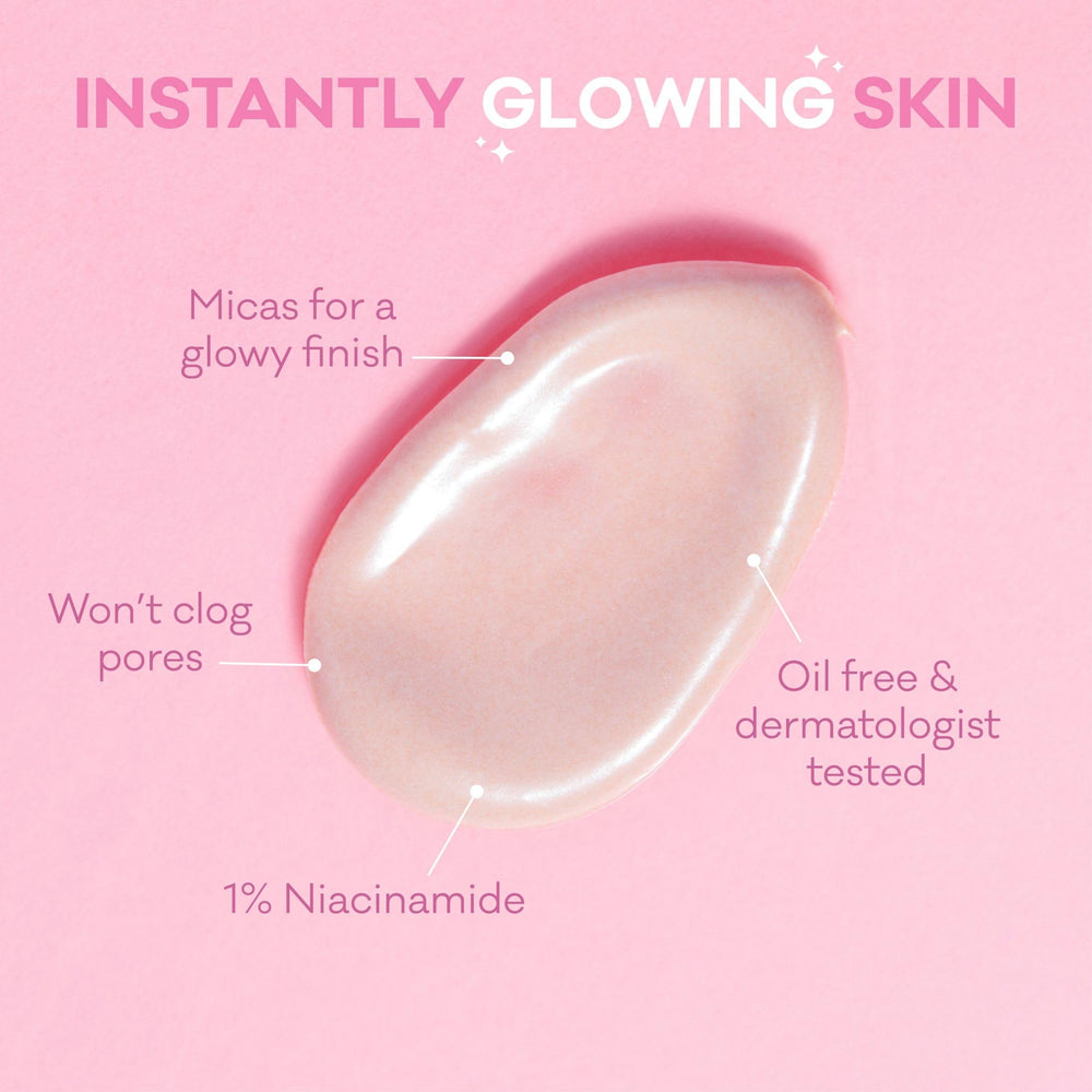 Textured swatch highlights glow-enhancing formula with hyaluronic acid and mica.