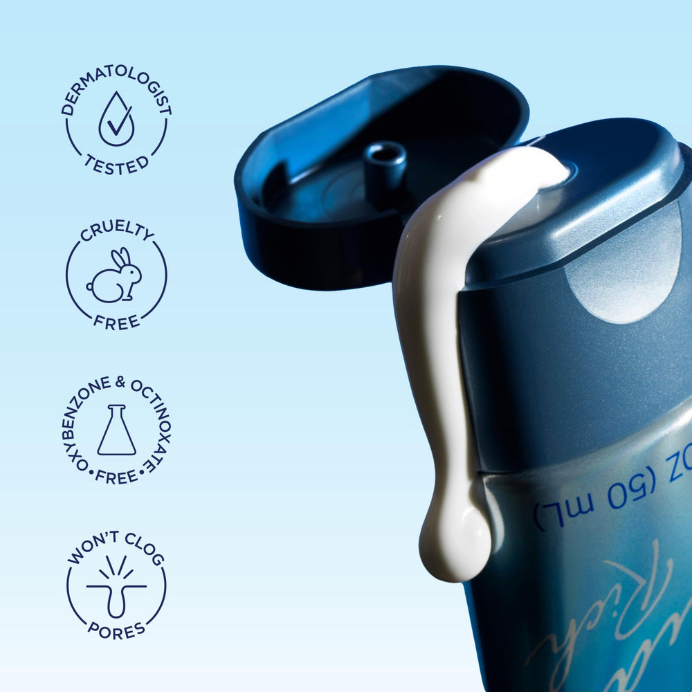 Biore UV Aqua Rich demonstrates an oil-free, non-greasy feel.