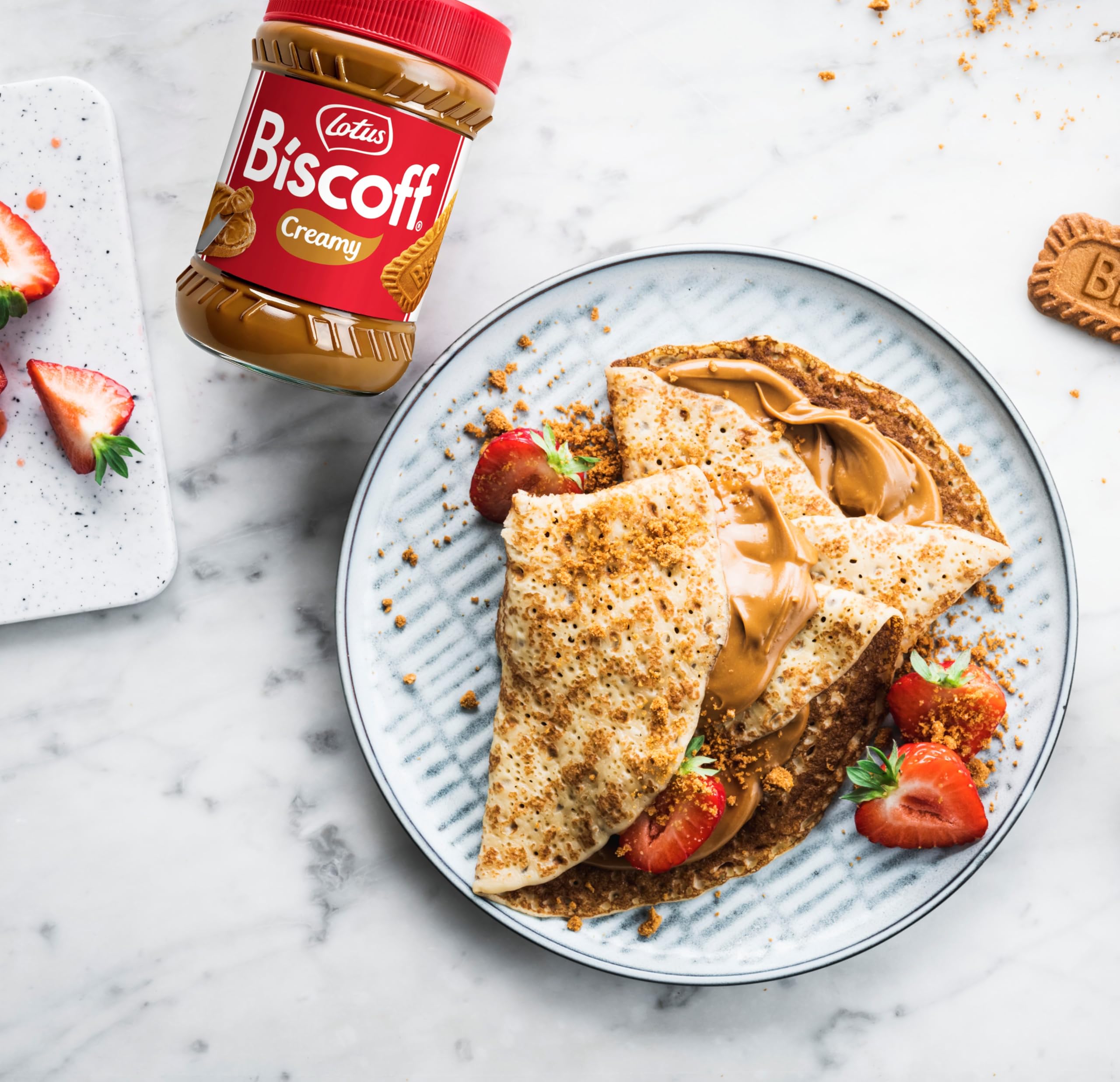 Creamy spread as a sandwich filling with flavor.