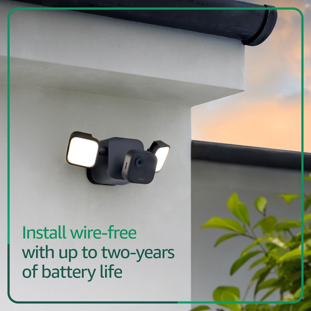Blink Outdoor 4 Floodlight Camera night vision view demonstrates clear 1080p HD footage at night
