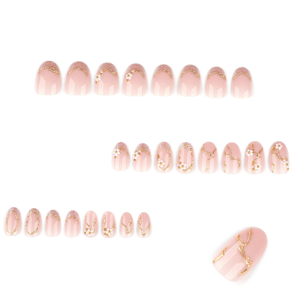 Bloazife spring gold lines nails add subtle shine to casual and formal outfits.