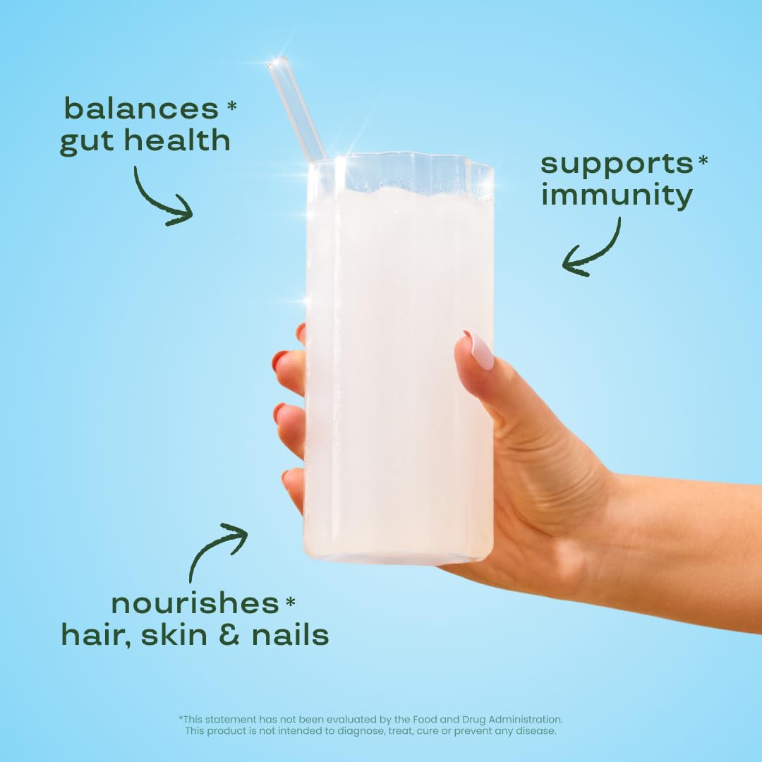 Bloom Nutrition scoop with bovine colostrum powder for easy daily dosing