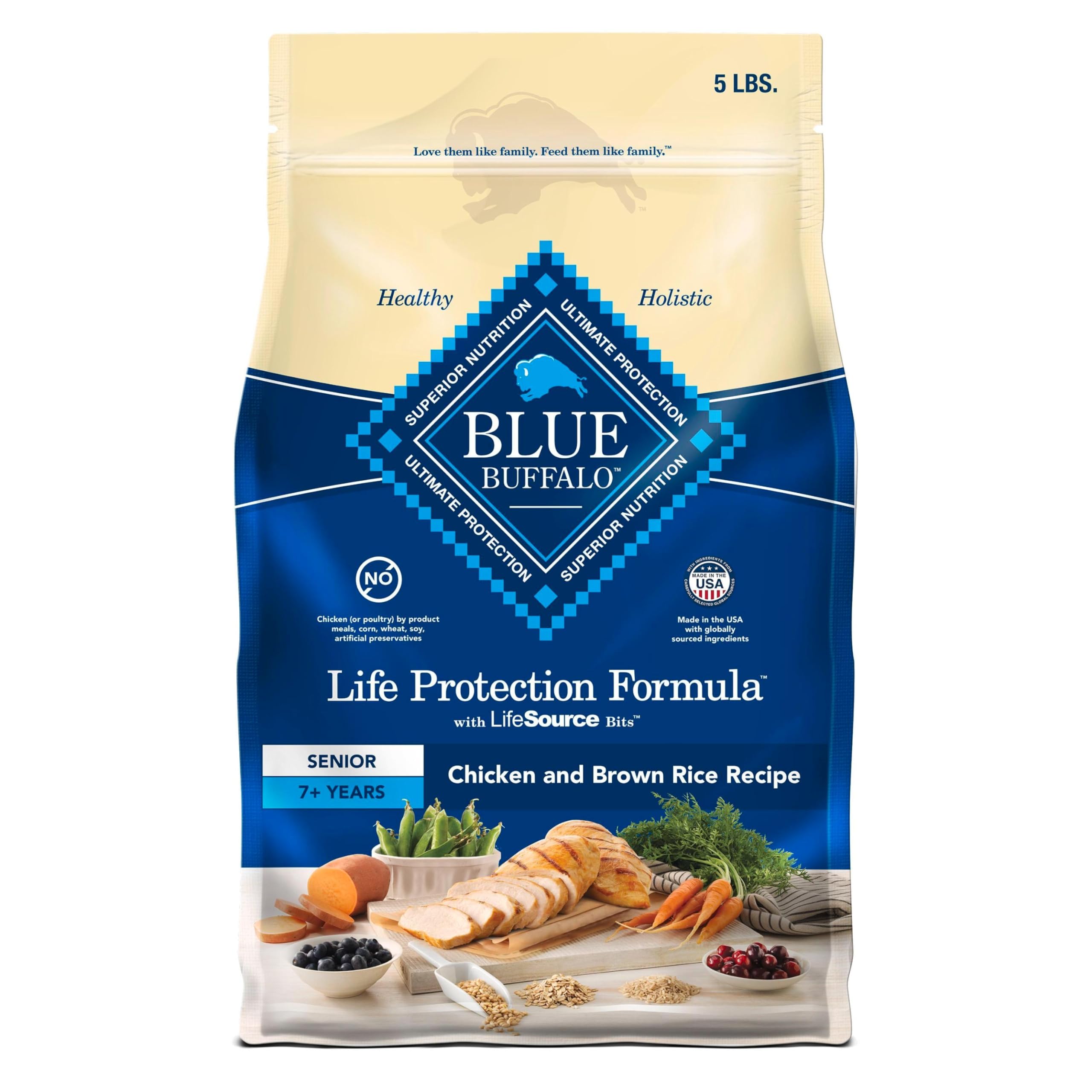 Blue Buffalo Life Protection Senior bag front shows real chicken and brown rice for steady energy.