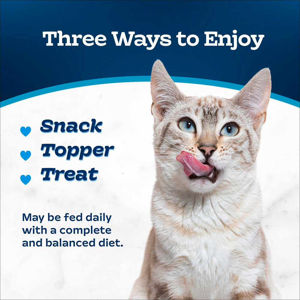 Blue Buffalo Tastefuls Purees serving size in a convenient pouch.