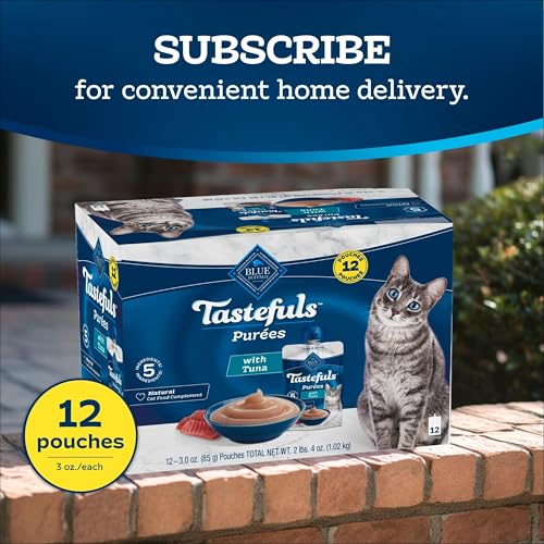 Blue Buffalo Tastefuls Purées with Tuna delights cats during snack time