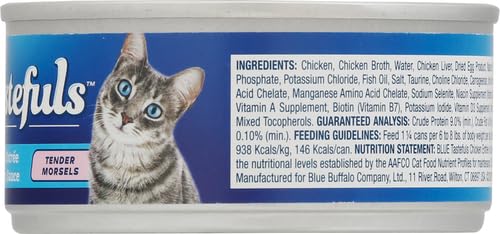 Blue Buffalo Tastefuls brown rice and sweet potatoes close-up, natural ingredients in each serving.