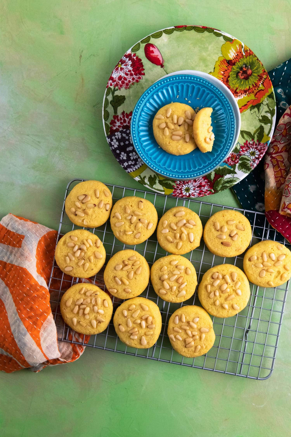 Bob's Red Mill Organic Corn Flour helps craft crisp pizza crust and soft flatbreads.