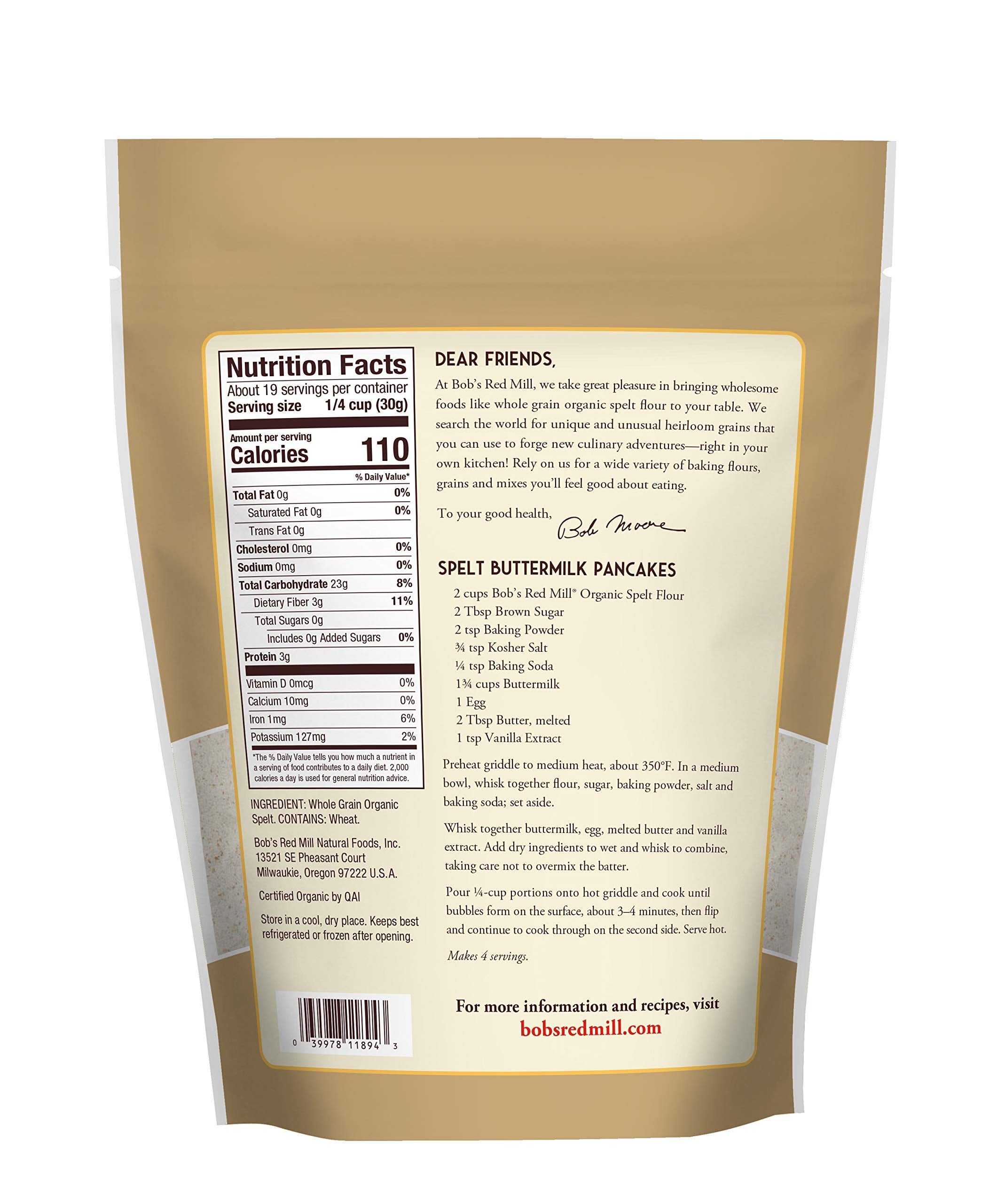 Bob's Red Mill Organic Spelt Flour dry scoop in a bowl reveals texture.