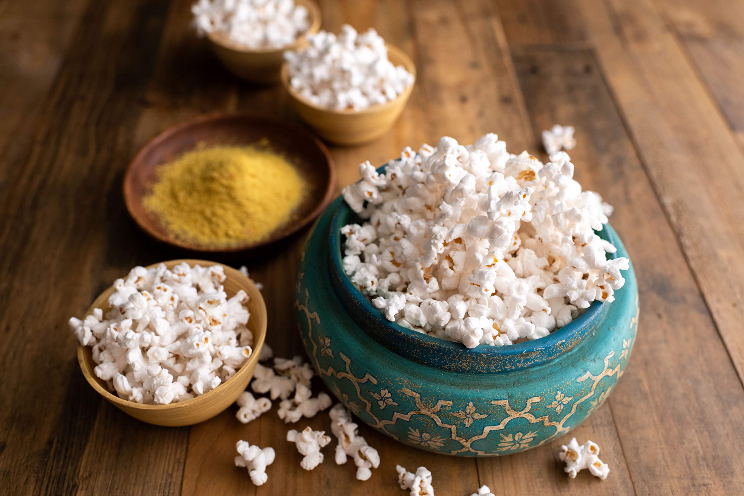 Bob's Red Mill popcorn with dried herbs as flavor ideas.