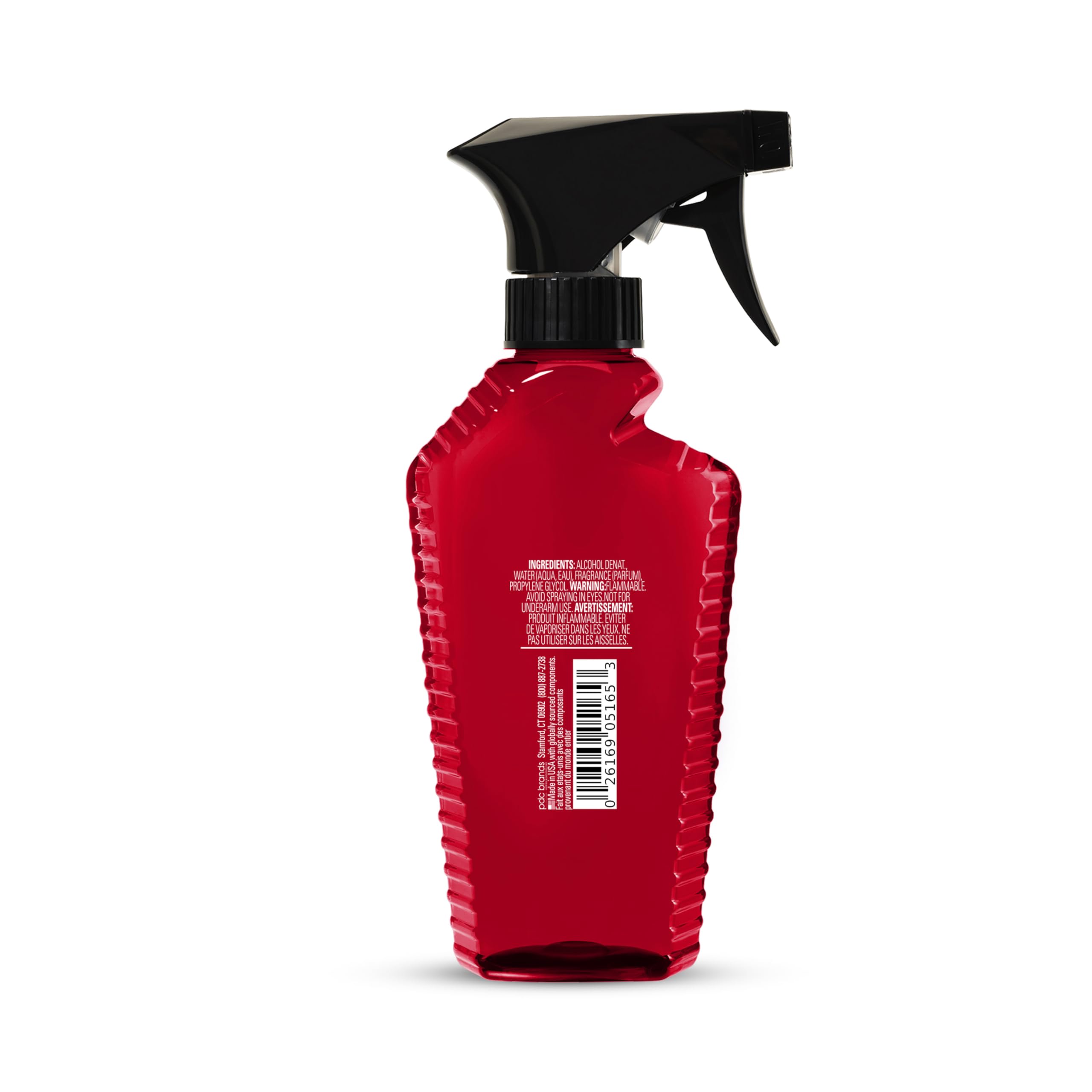 BOD man Most Wanted cedarwood note close-up communicates masculine warmth.