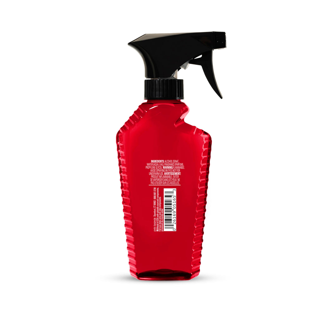 BOD man Most Wanted cedarwood note close-up communicates masculine warmth.