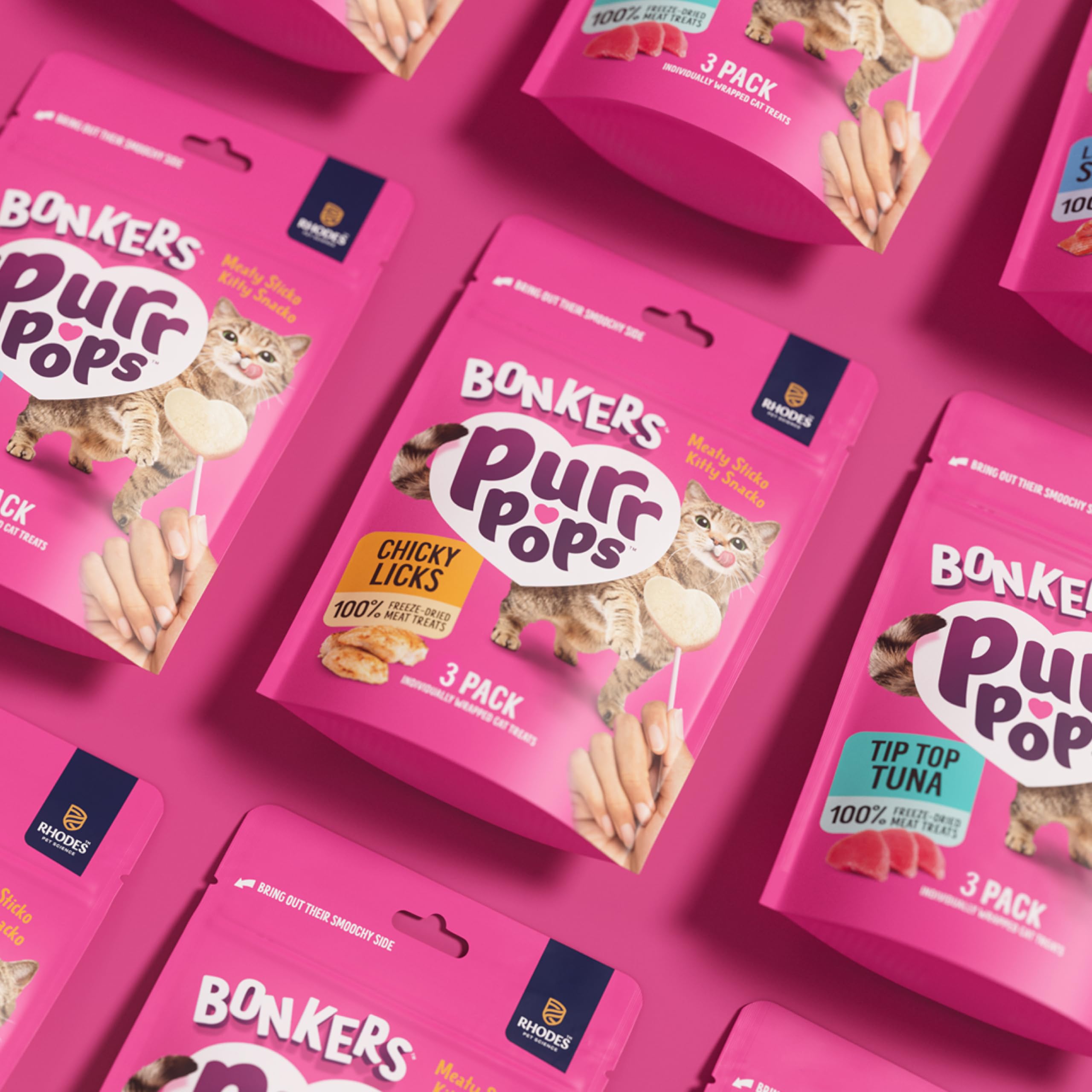 Bonkers Purrpops chicken flavor close-up highlights natural ingredients.