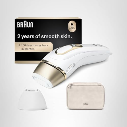 Demonstration of leg treatment with Braun Silk·Expert Pro 5 in use