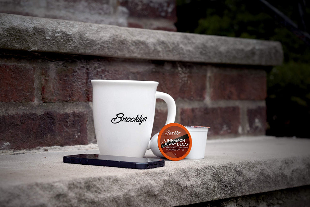 Keurig 2.0 compatible Cinnamon Subway decaf pods for quick, satisfying spice-infused coffee.