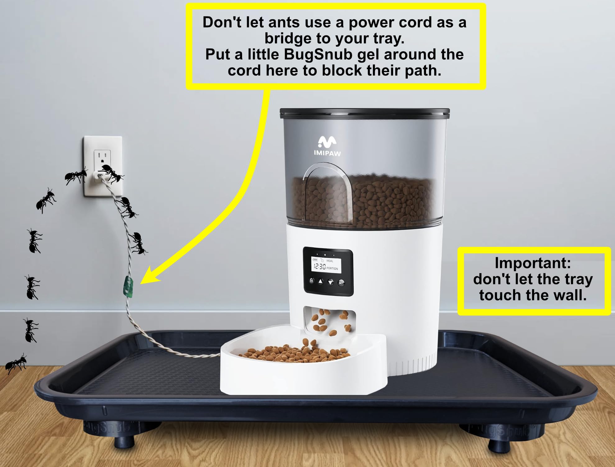 BugSnub adhesive pads and legs stabilize the feeding setup.