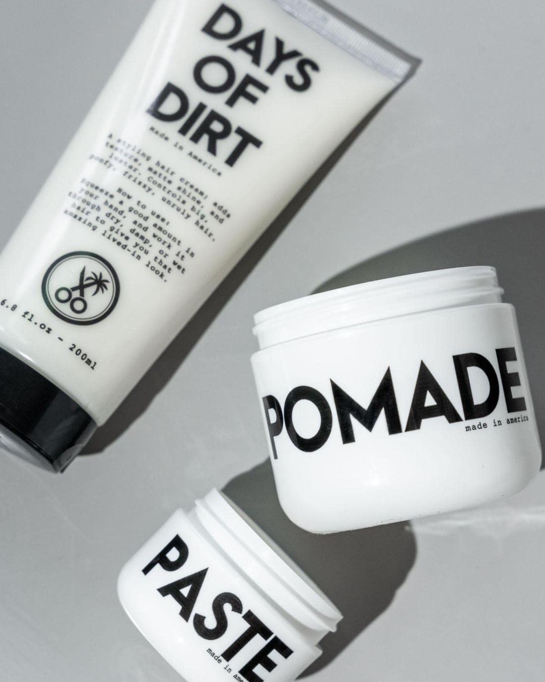 California Born Days of Dirt frizz-control finish helps tame flyaways and adds volume.