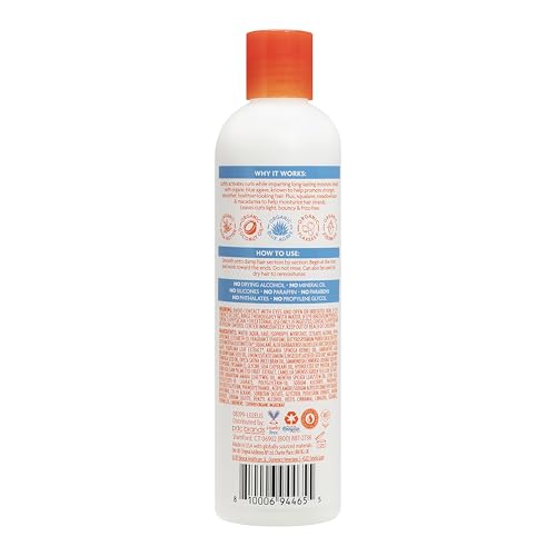 Cantu Weightless Smooth Curl Cream on hair demonstrates frizz-free, bouncy curls with lasting moisture