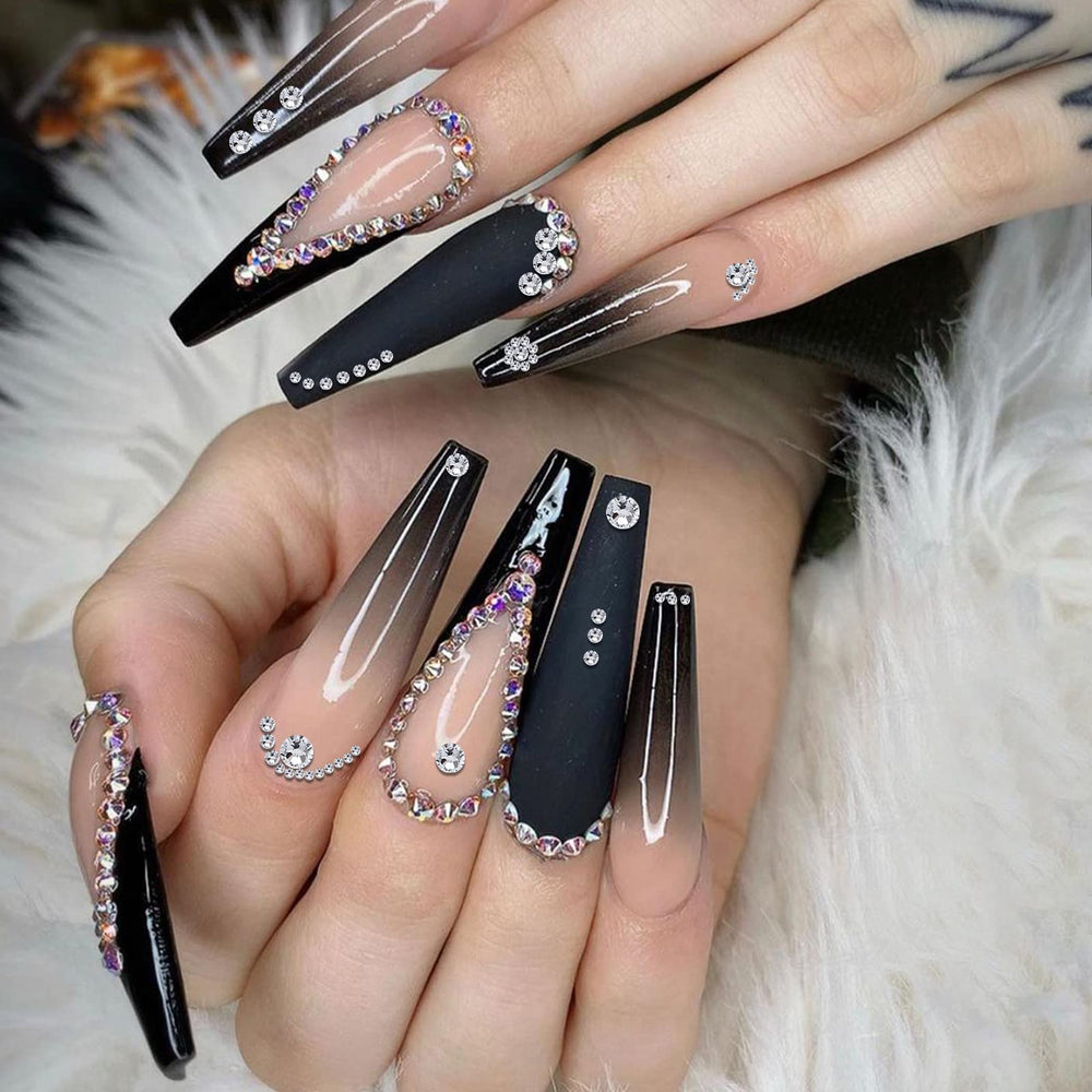 CANVALITE gift-ready kit, a thoughtful stocking stuffer for nail art lovers.