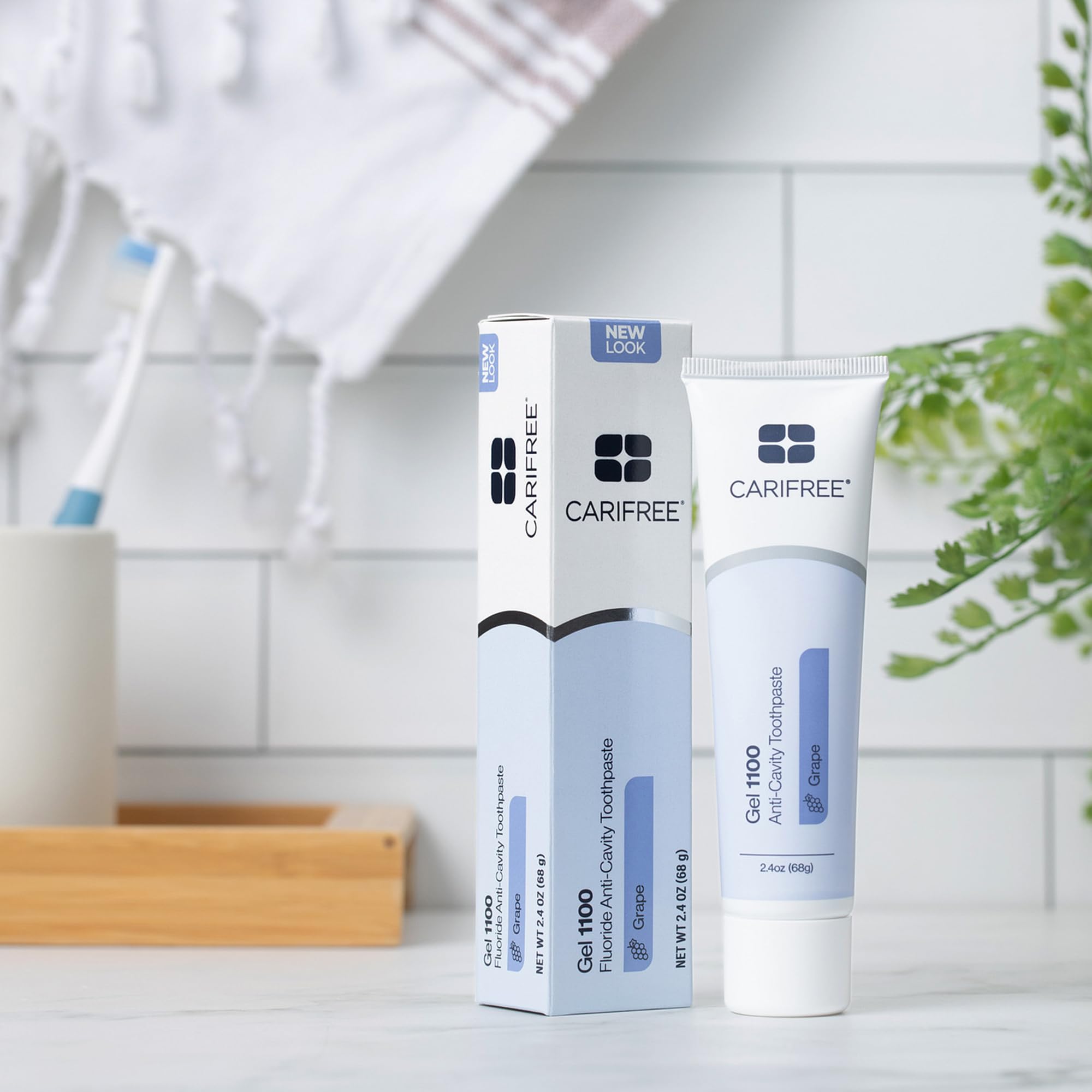 CariFree Gel 1100 pH-neutral swatch demonstrates balanced mouth pH benefits