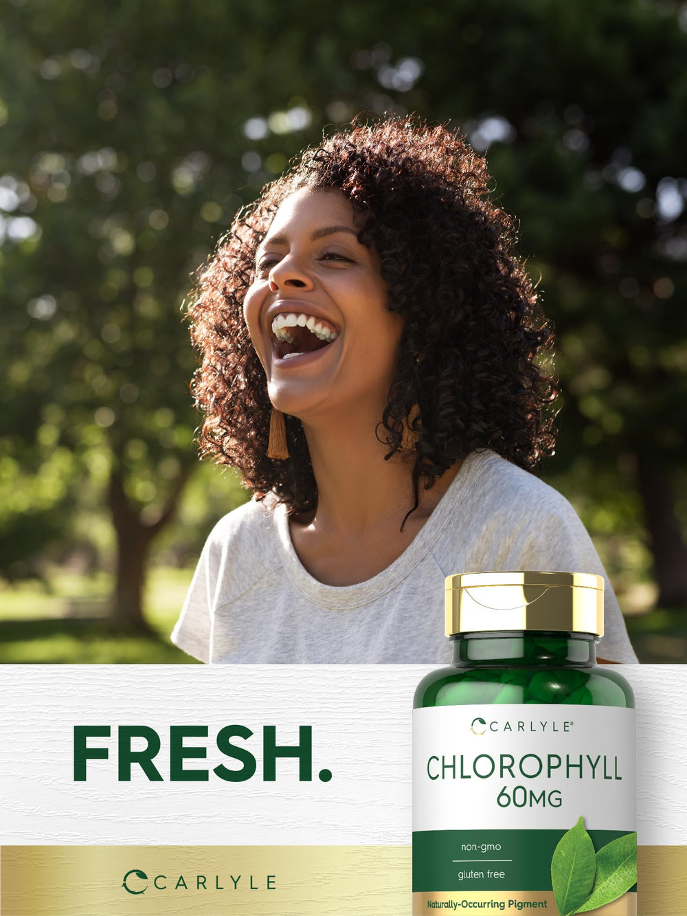 Carlyle Chlorophyll Pills glass of water beside bottle for daily use.