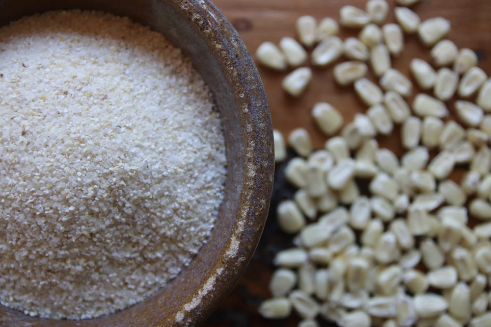 Small-batch mill of Carolina Grits creating artisanal texture in every batch.