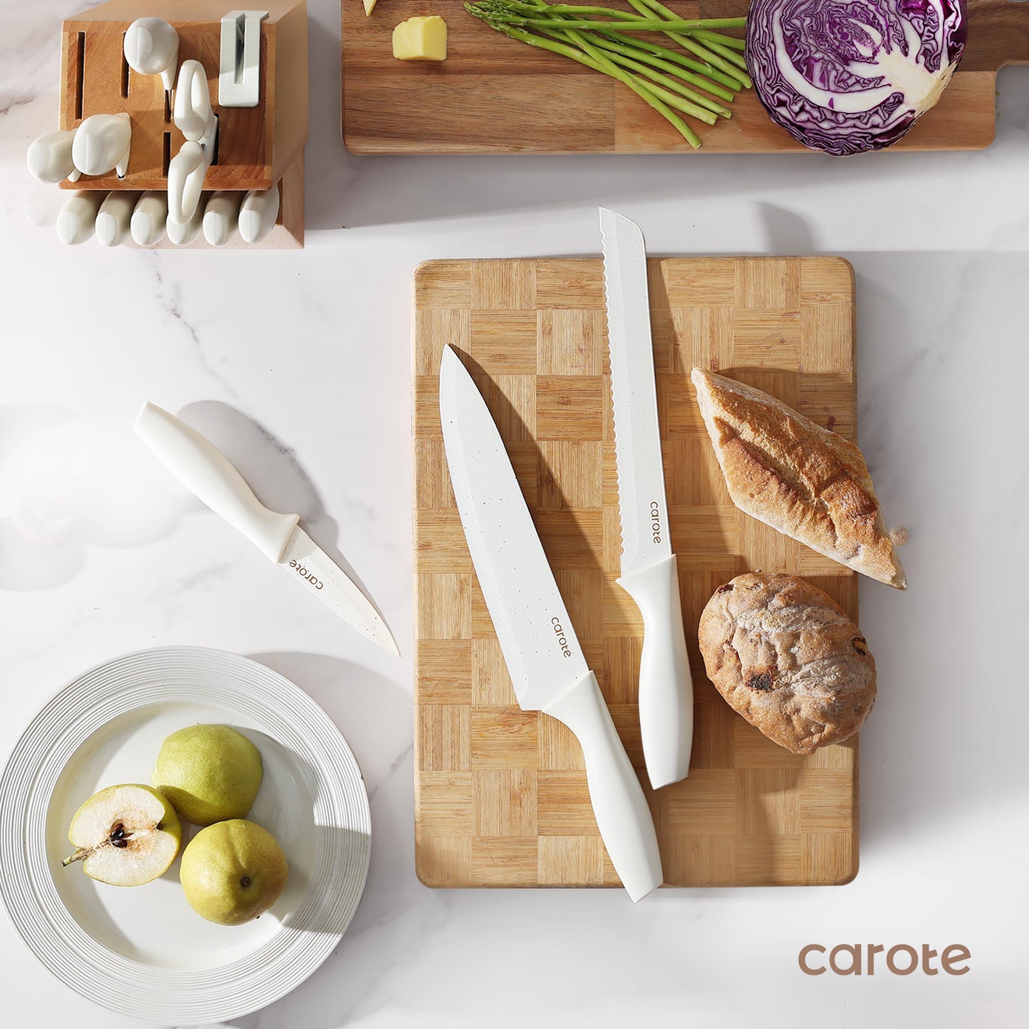 CAROTE bread knife highlights white ceramic-coated blade for effortless slicing.