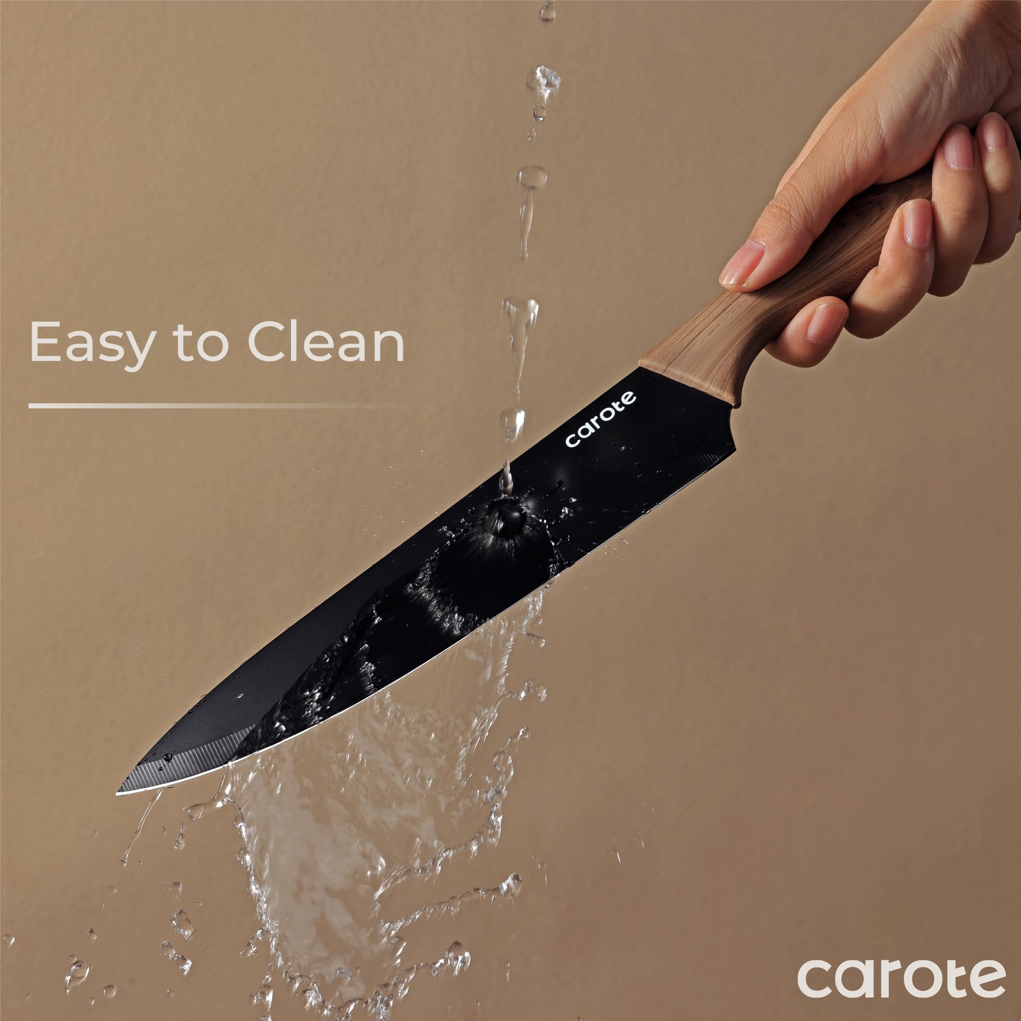 CAROTE ergonomic anti-slip handles ensuring a steady grip during prep.