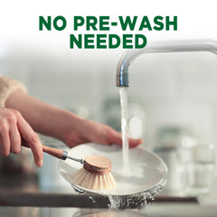 Cascade Free & Clear bottle label highlights no chlorine bleach or dyes.