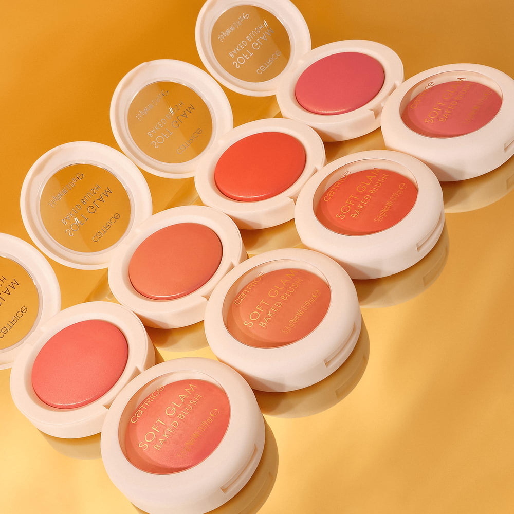 Catrice Soft Glam Baked Blush Midnight Berry packaging design enhances premium feel.