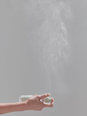Celimax Heartleaf BHA Body Mist highlighting exfoliation with BHA, PHA, and LHA.