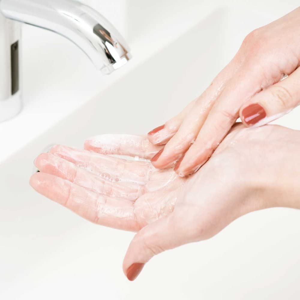 Hyaluronic acid molecules illustrating surface hydration by CeraVe Bar