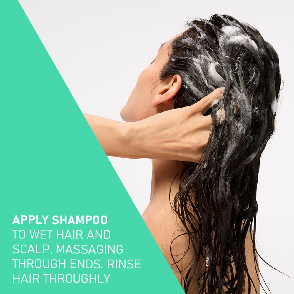 CeraVe Oil Control Balancing Shampoo application on wet hair for daily use.