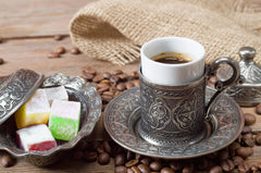 Cerez Pazari cranberry and apple lokum, vibrant colors and fruity aroma.