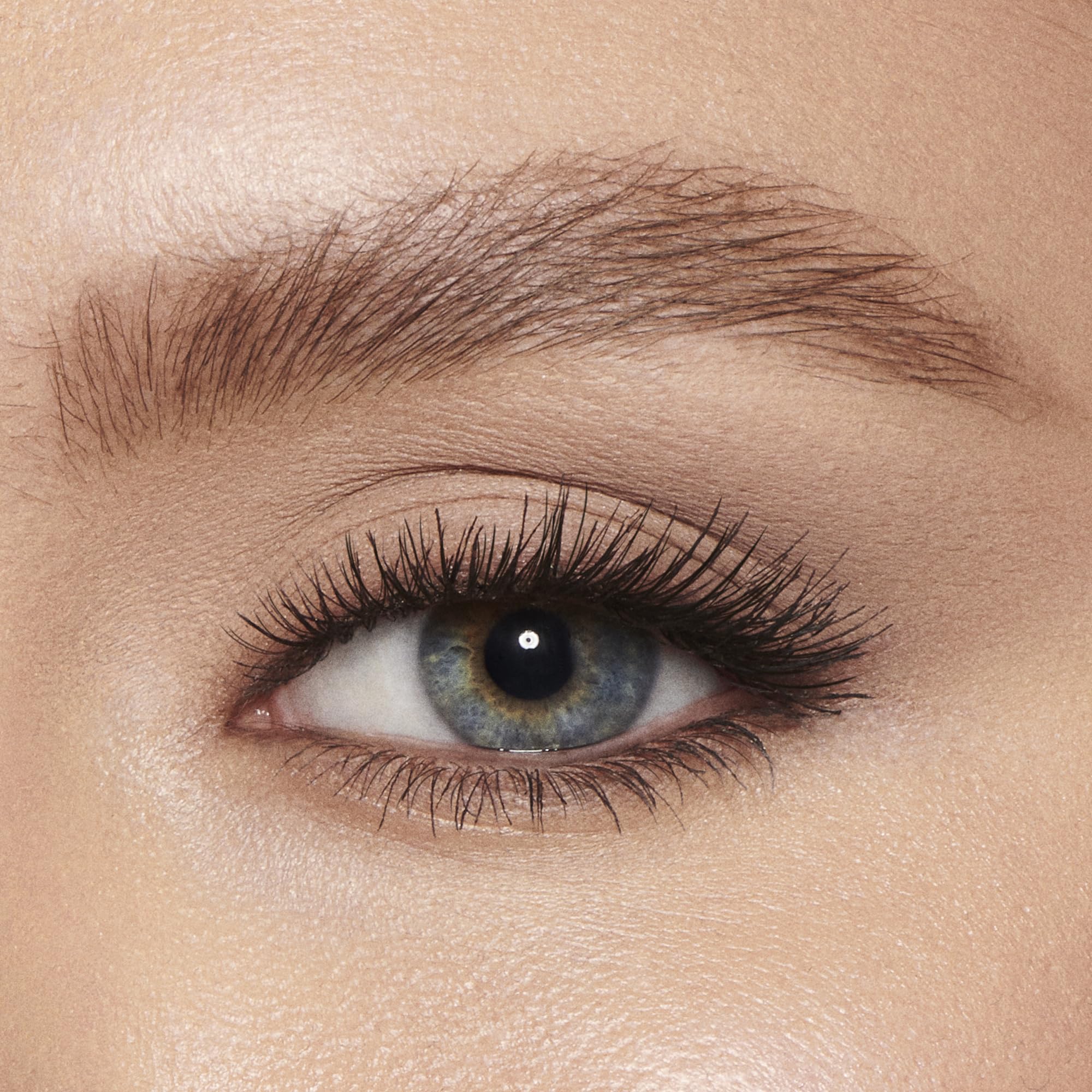 Charlotte Tilbury Legendary Brows step 2 in the Supermodel Brow system.
