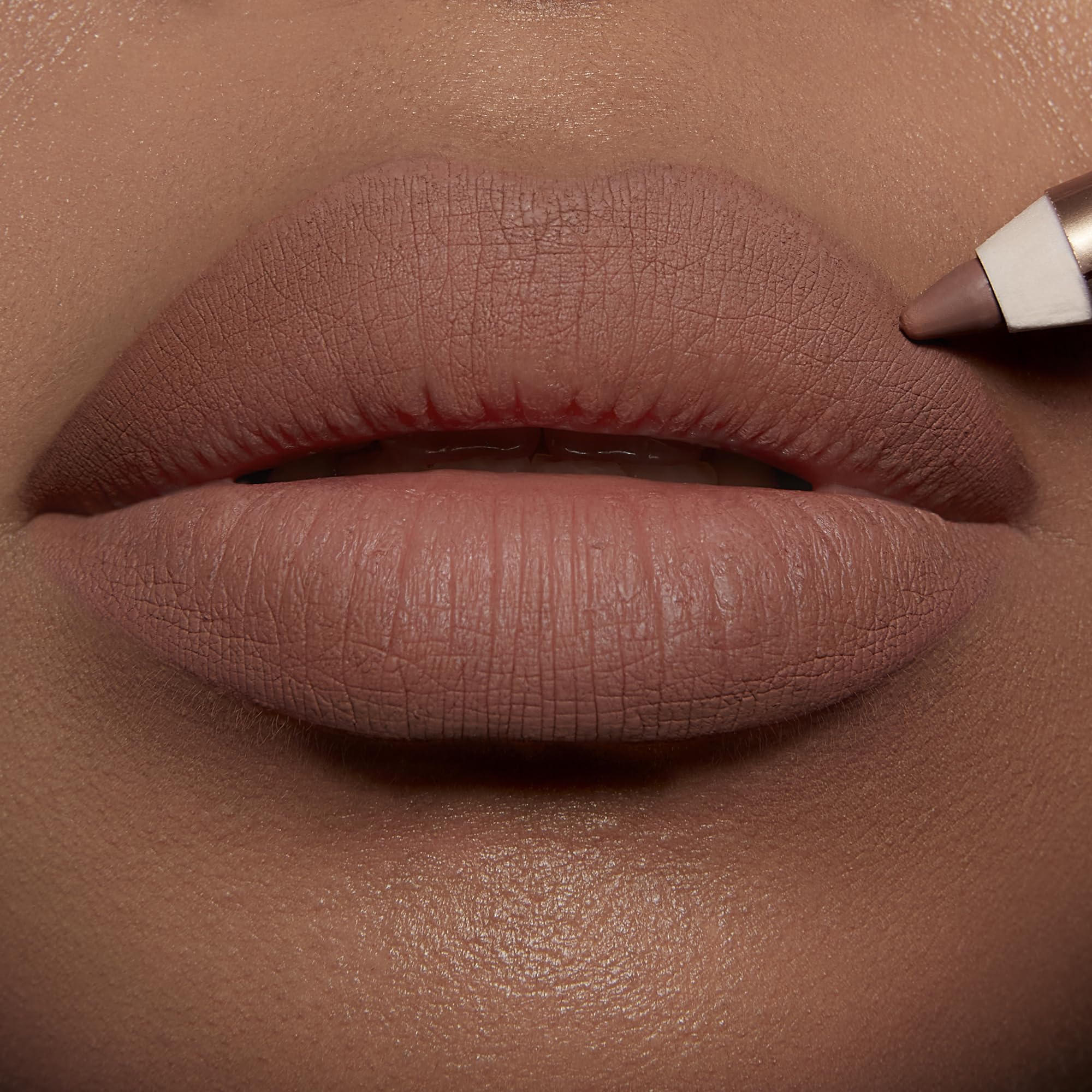 Waterproof Lip Cheat formula prevents smudging during meals.