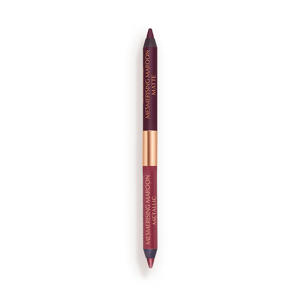 Charlotte Tilbury Magic Eyeliner matte end defines the lash line with lasting intensity.