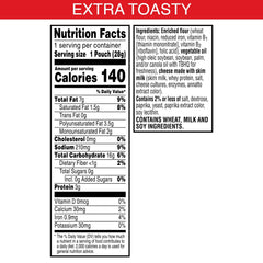 Cheez-It Extra Toasty close-up shows 100% real cheese for bold flavor.