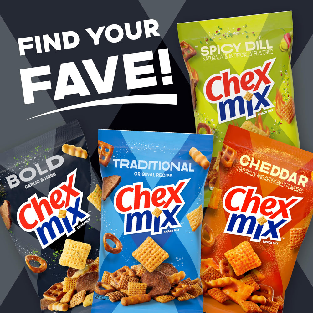 Chex Mix Bold Garlic and Herb snack tub suits road trips and gatherings