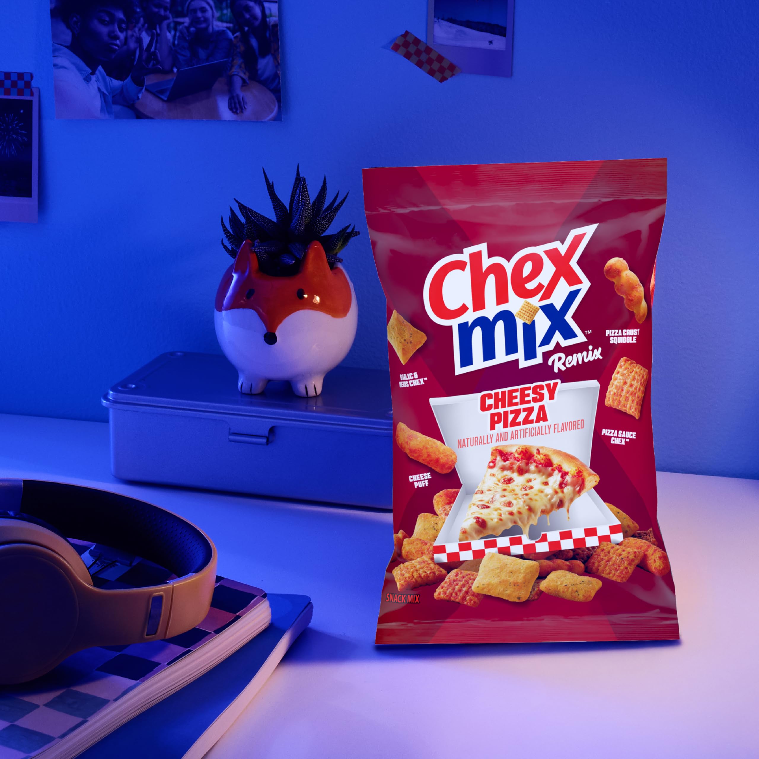 Chex Mix Remix Cheesy Pizza pizza sauce Chex creates zesty, pizza-like notes.