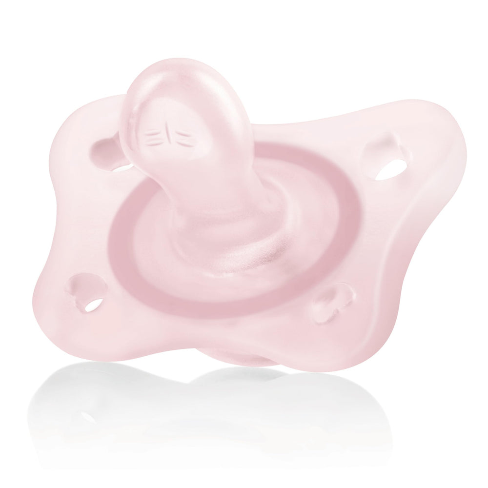 Chicco PhysioForma Mini base lip-closure: narrow base promotes proper lip closure for secure latch.