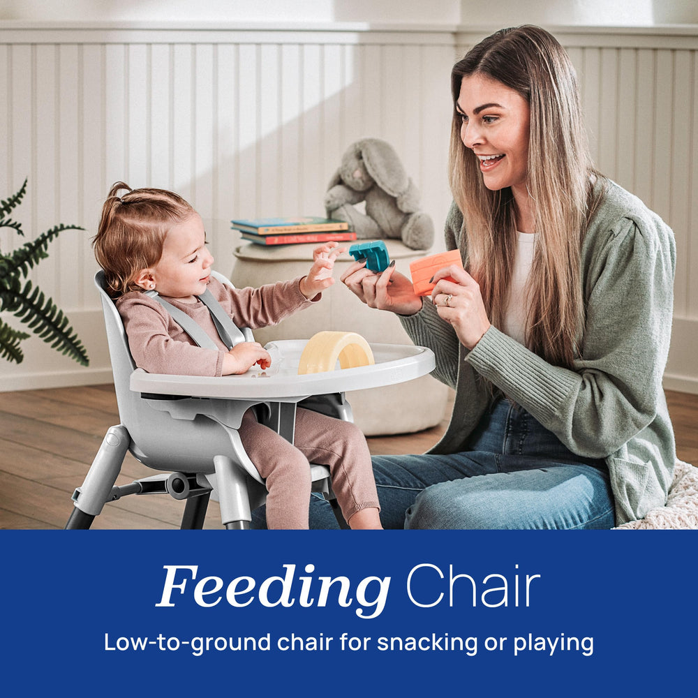 Chicco Zest quick-release harness enables fast transition between configurations.